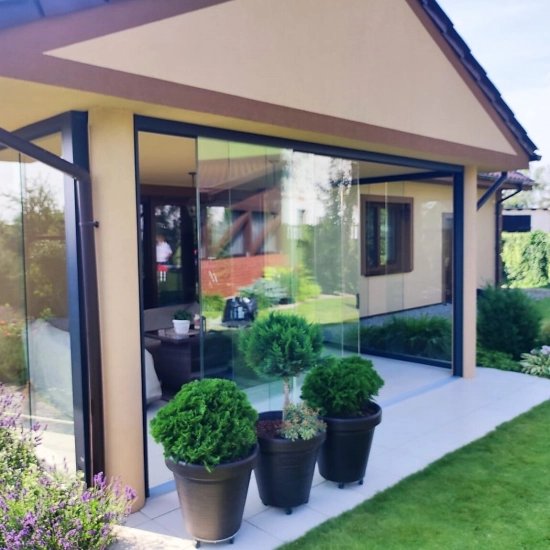 Przesuwna szklana  ściana - 490cm system 5 torowy - 5 paneli